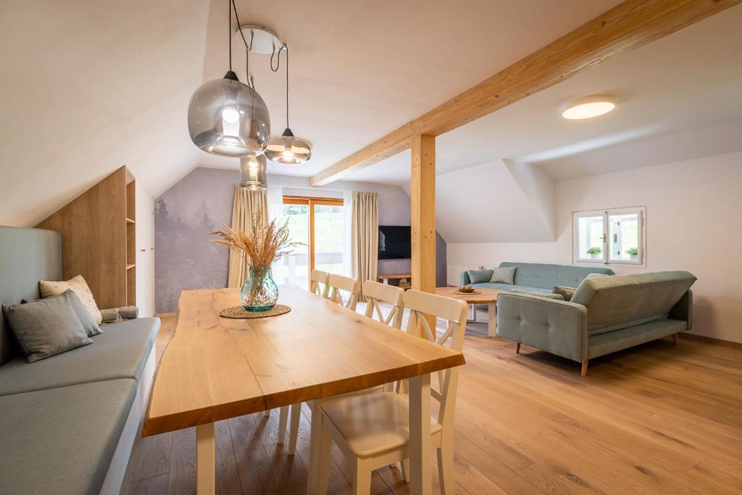 Apartmany U 3 Zbuju Malenovice  Екстер'єр фото